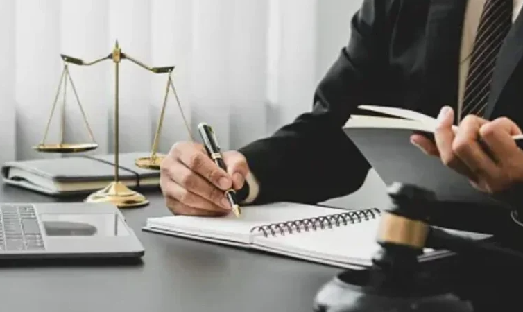 A Guide to Finding the Right Lawyer