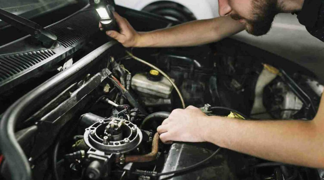 Expert Tips for Choosing the Right Car Maintenance Services
