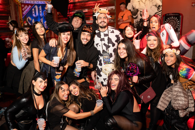 What Should You Expect at Raleigh’s Halloween Bar Crawl?