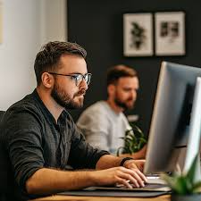 How Small Businesses Benefit from Proactive IT Management