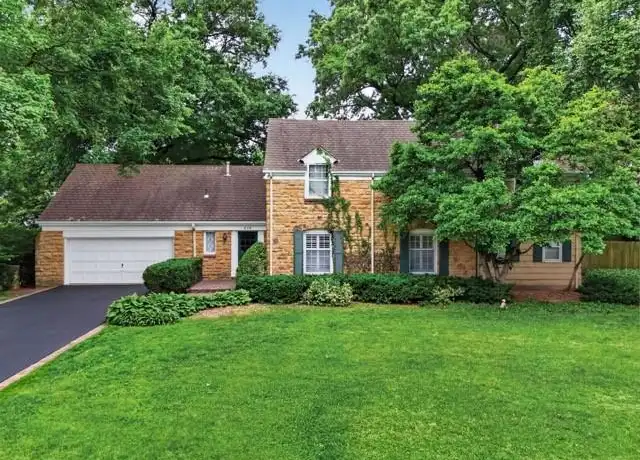 Buying a Home in Sunset Hills, Missouri: A Comprehensive Guide