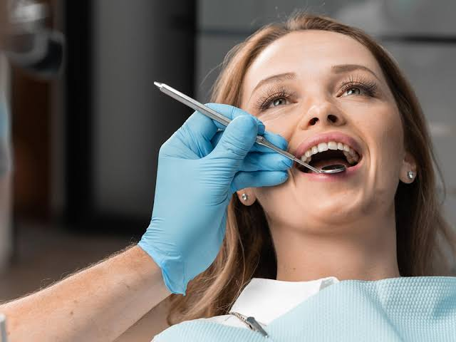 Healthy Gums, Stronger Implants: A Patient Guide To Long-Term Oral Care